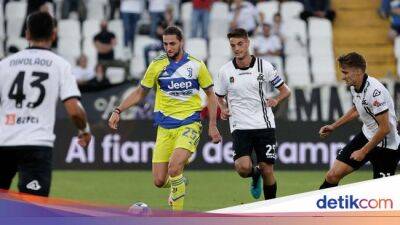 Massimiliano Allegri - Link Live Streaming: Juventus Vs Spezia - sport.detik.com