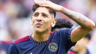 Chelsea launch late €50m bid for Edson Alvarez from Ajax, player wants move to Premier League - report