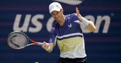 Andy Murray hits back after gruelling first set to reach US Open third round