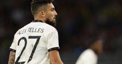 Alex Telles sends message to Manchester United teammates after exit confirmed