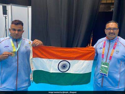 Sudhir Wins Gold In Men's Heavyweight Para Powerlifting: Here's How The World Reacted