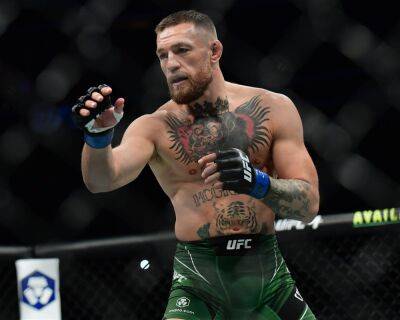 Conor McGregor warned against moving up to welterweight as he 'cannot handle that wrestling'