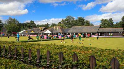 Commonwealth Games bowls brings colour and song to Royal Leamington Spa