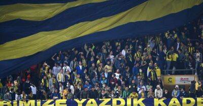 Fenerbahce given one-game partial stadium closure after Putin chants