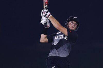 Daryl Mitchell - Martin Guptill - Bas De-Leede - Skipper Santner leads New Zealand to T20 sweep against Dutch - news24.com - Netherlands - Scotland - Ireland - New Zealand - Jamaica - county Mitchell -  Hague