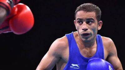 Nikhat Zareen - CWG 2022: Boxers Nikhat Zareen, Amit Panghal, Nitu Storm Into Finals, Eye Gold Medals - sports.ndtv.com - Canada -  Tokyo - India - Zambia