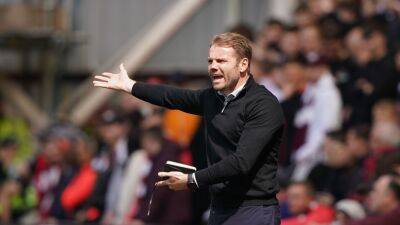 Hearts manager Robbie Neilson expects team to be ready to face Hibs in derby