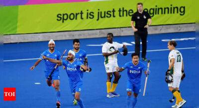 Harmanpreet Singh - Jugraj Singh - Shamsher Singh - Mandeep Singh - Indian men beat South Africa 3-2 to enter CWG hockey final - timesofindia.indiatimes.com - South Africa - India
