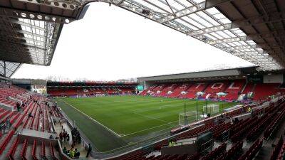 Bristol City boss Lauren Smith told to stay ‘in kitchen’ during men’s match