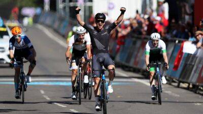 Geraint Thomas - Marianne Vos - New Zealand's Aaron Gate takes stunning win in men's road race, claims fourth gold medal of Commonwealth Games - eurosport.com - Scotland - Australia - South Africa - Georgia - Ireland - New Zealand
