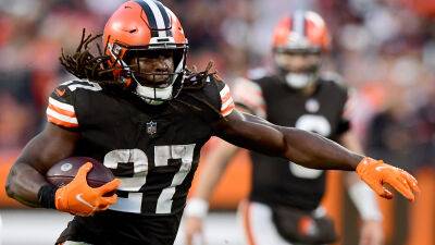 Kareem Hunt seeks trade from Browns but team says no: reports