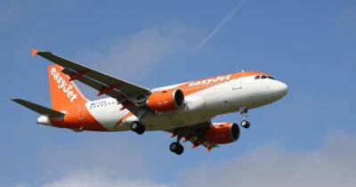 EasyJet flight makes emergency landing at Manchester Airport less than an hour after taking off - manchestereveningnews.co.uk - Manchester - Spain
