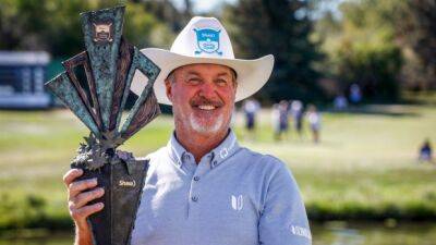 Kelly wins Shaw Classic in one-hole playoff with Huston - tsn.ca - state Wisconsin