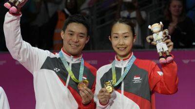 Terry Hee and Jessica Tan win Singapore’s first Commonwealth Games badminton mixed doubles gold - channelnewsasia.com - Britain - Birmingham - Malaysia - Singapore -  Singapore