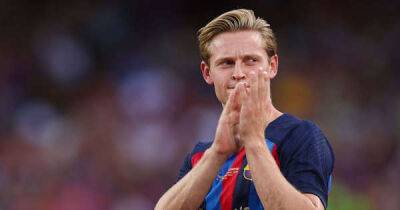 Frenkie De-Jong - Todd Boehly - Chelsea owner Todd Boehly left with egg on his face after private Frenkie de Jong chat - msn.com - Manchester - Netherlands - Spain - Usa - state Delaware
