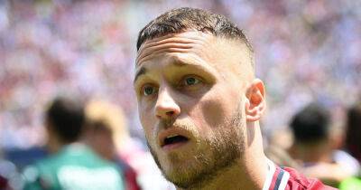 Chris Sutton - West Ham - Adrien Rabiot - Marko Arnautovic - Pundits lamp into Manchester United as Marko Arnautovic deal looms large - msn.com - Manchester - Italy