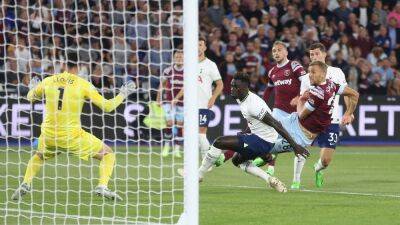 West Ham earn battling home draw with Spurs