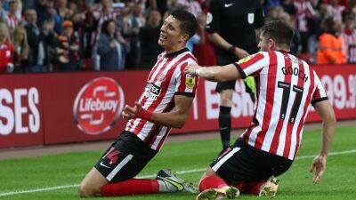 Championship round-up: Tony Mowbray makes a dream start at Sunderland
