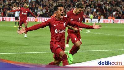 Fabio Carvalho - Roberto Firmino - Juergen Klopp - Alexander Isak - Liga Inggris - Carvalho Ultah, Hadiahkan Kemenangan buat Liverpool - sport.detik.com - Liverpool