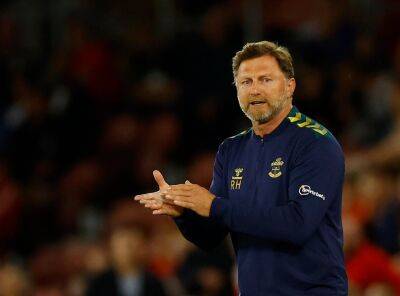 Ralph Hasenhuttl - Cody Gakpo - Gavin Bazunu - Alex Crook - Romeo Lavia - Southampton ‘pushing’ to complete huge deadline day deal at St Mary’s - givemesport.com - Manchester - Netherlands