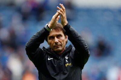 Tottenham: Conte 'given thumbs up' to 'eye-opening' late deal at Hotspur Way
