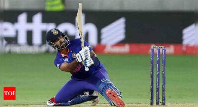 Virat Kohli - Asia Cup - Asia Cup 2022: Attacking Suryakumar Yadav redefines T20 batting - timesofindia.indiatimes.com - Australia - India - Hong Kong -  Hong Kong