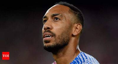 Chelsea agree deal with Barcelona to sign Aubameyang: Report
