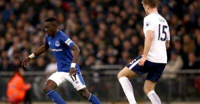 Idrissa Gana Gueye returns to Everton from Paris St Germain for undisclosed fee