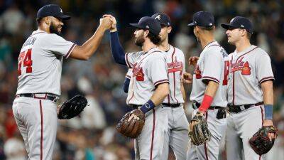 Atlanta Braves overtake New York Mets, lead NL East for first time this season