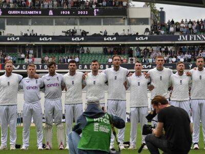 James Anderson - Ollie Robinson - Stuart Broad - Elizabeth Ii - Watch: Emotional Tribute To The Queen Before England vs South Africa 3rd Test - sports.ndtv.com - Britain - South Africa - London - Ireland