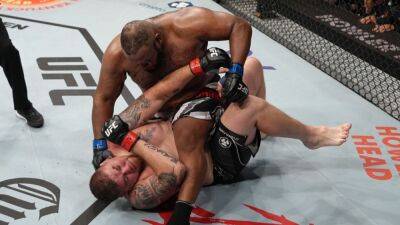 Nate Diaz - Tony Ferguson - Kevin Holland - The sports world reacts to Chris Barnett's win and flip at UFC 279 - espn.com -  Las Vegas