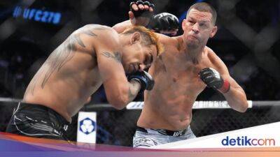 Nate Diaz - Tony Ferguson - Kevin Holland - Hasil UFC 279: Nate Diaz Habisi Tony Ferguson - sport.detik.com -  Las Vegas