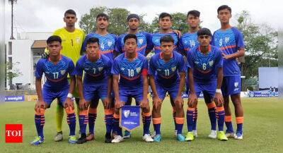 Indian team looks to bounce back in SAFF U-17 semi-final against Bangladesh - timesofindia.indiatimes.com - India - Sri Lanka - Bangladesh - Nepal - Maldives - Bhutan
