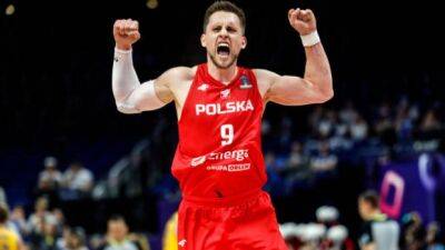 Ukraine ousted from EuroBasket by Poland - tsn.ca - Russia - Finland - Ukraine - Croatia - Poland - Slovenia -  Berlin