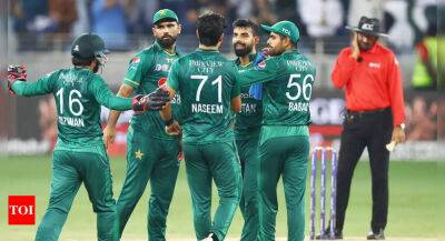 Asia Cup - Asia Cup 2022: Umpires step in to help 'confused' teams about over rate - timesofindia.indiatimes.com