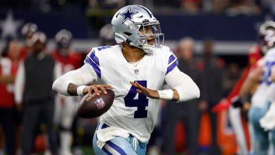 Jerry Jones - Cowboys' Dak Prescott needs hand surgery, will be out several weeks - foxnews.com - county Bay