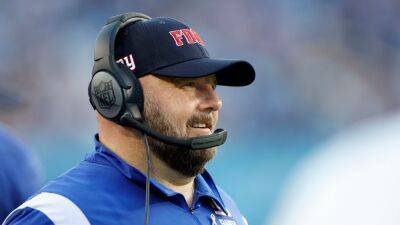 Brian Daboll shows off best dance moves with Giants players after upset win