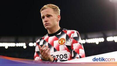 Donny Van-De-Beek - Van de Beek Ingin Ulangi Sukses Bersama Ten Hag di Man United! - sport.detik.com - Manchester