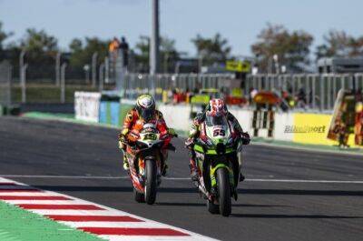 WorldSBK Magny-Cours: Ducati and Bautista give Rea both barrels - bikesportnews.com