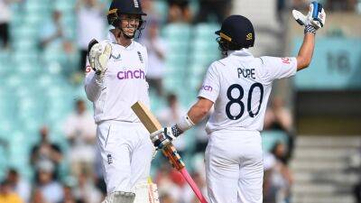 Joe Root - Kagiso Rabada - Keegan Petersen - Kyle Verreynne - Brendon Maccullum - England secure comprehensive Oval Test win to clinch series against South Africa - thenationalnews.com - Manchester - South Africa - New Zealand - India - county Stokes