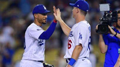 Dave Roberts - Los Angeles Dodgers haven't clinched postseason berth yet as MLB cites mistake - espn.com - Los Angeles -  Los Angeles - state Arizona - county St. Louis - county San Diego -  Milwaukee