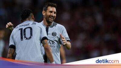 Lionel Messi - Paris Saint-Germain - Suporter PSG Kini Tak Ragu Lagi Bayar Tiket Tonton Lionel Messi - sport.detik.com -  Sangat