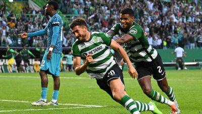 Tottenham undone in Lisbon as Sporting strike late