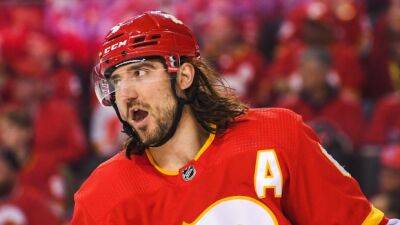 Flames' Tanev expected to be ready for start of training camp