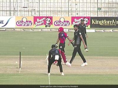 Watch: Batter Gets Run Out On Free Hit While Strolling Back To Crease In Pakistan - sports.ndtv.com - Pakistan