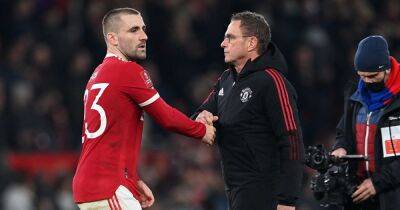 Luke Shaw - Raphael Varane - Diogo Dalot - Tyrell Malacia - Luke Shaw might have a new role to play with Tyrell Malacia at Manchester United - manchestereveningnews.co.uk - Manchester - county Bee