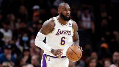 Robert Sarver - LeBron James criticizes NBA's punishment for Suns owner: 'Our league definitely got this wrong' - foxnews.com - Los Angeles - state Arizona
