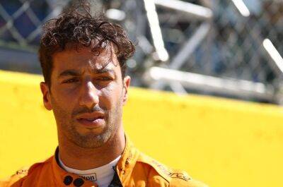 Daniel Ricciardo says McLaren F1 car just 'shut off' laps from Italian GP's end