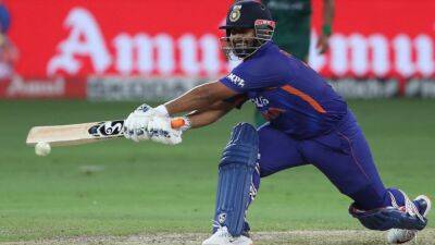 "His Downfall Is Too Many...": Ex-Pakistan Captain On Rishabh Pant's T20 Struggles