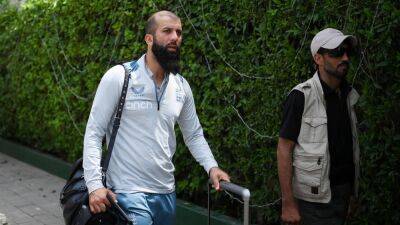 England cricketers arrive in Karachi for first Pakistan tour since 2005 - in pictures - thenationalnews.com - Australia - Uae - New Zealand - Sri Lanka - Pakistan -  Karachi